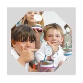 Science Lab Birthday Party: Gizmo's Lab